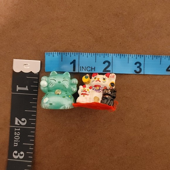 Maneki-neko Lucky Cat Mini Figures - Picture 11 of 11
